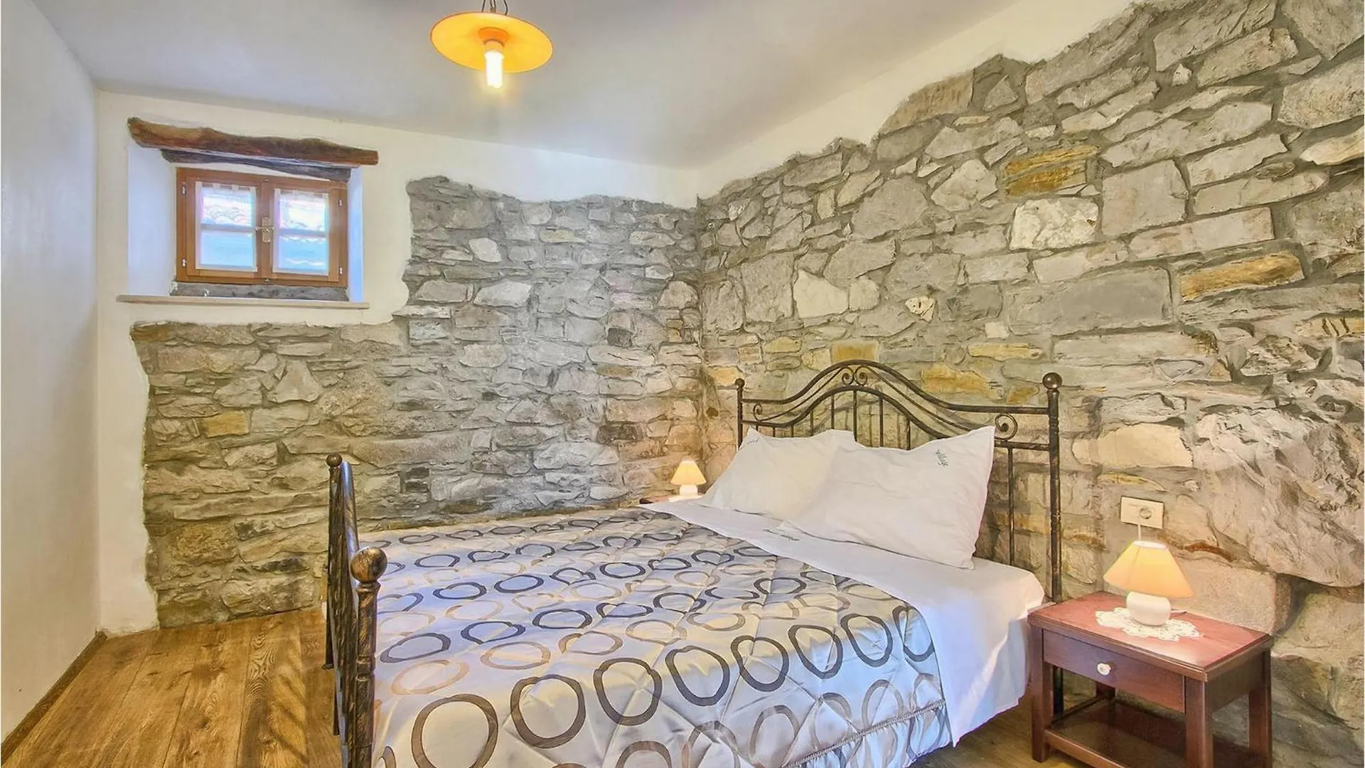 Villa Denis Buzet Holiday home