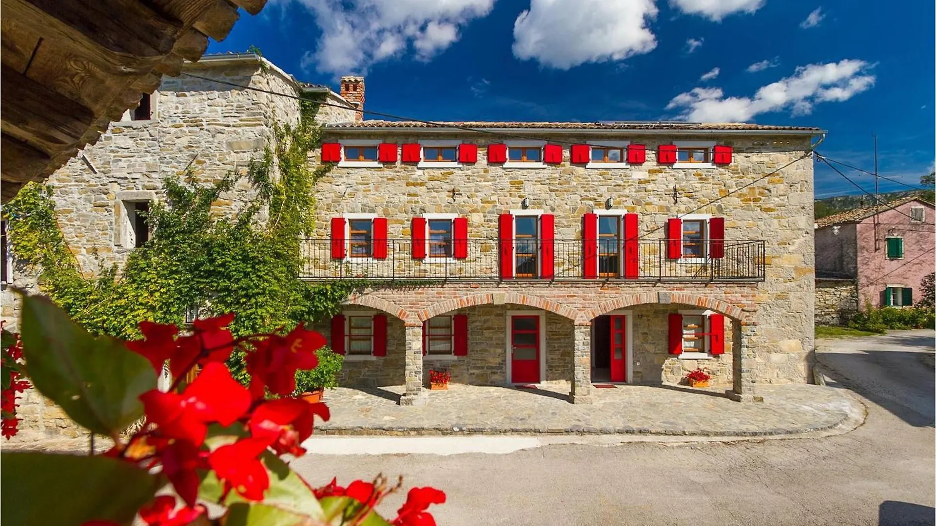 Villa Denis Buzet Holiday home